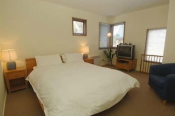 Blue Sky Lodge - VIC Tourism 4