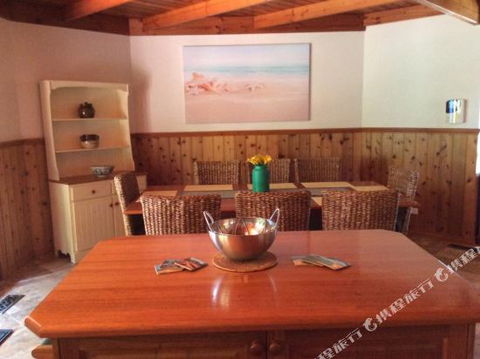 Peace & Tranquility With An Ocean View - VIC Tourism 1