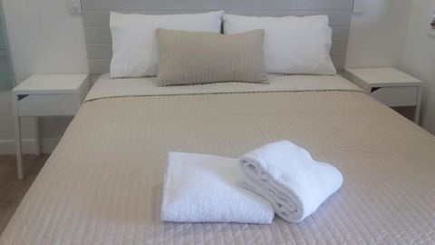 Verandah Motel - VIC Tourism 5