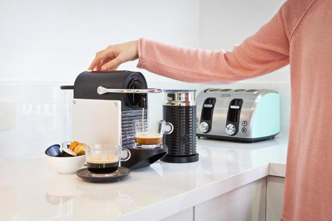 Pearl Hawley Beach - VIC Tourism 4