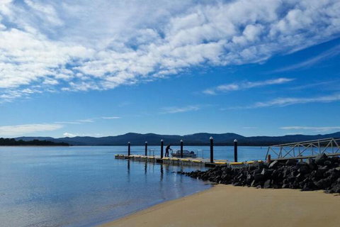 Pearl Hawley Beach - VIC Tourism 3