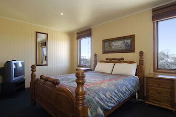 Camelot - VIC Tourism 2