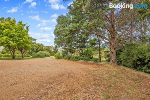 Green Views - VIC Tourism 6