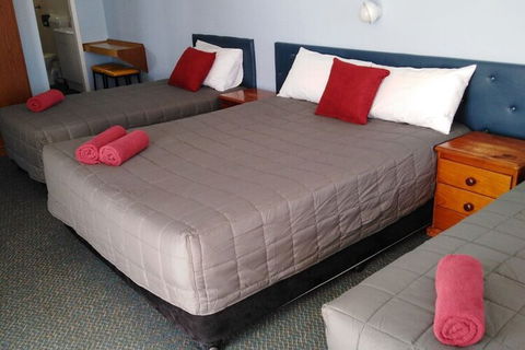 Altona Motel - VIC Tourism 6