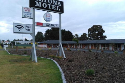 Altona Motel - VIC Tourism 3