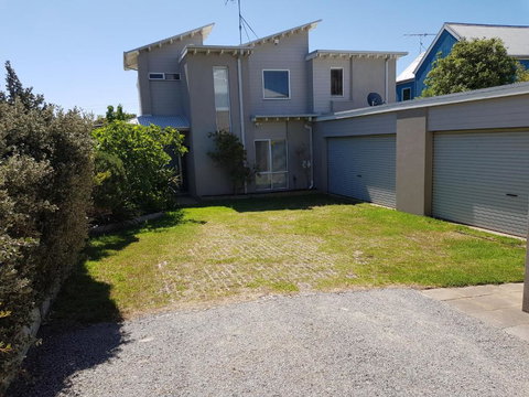 Beachcomber - VIC Tourism 5