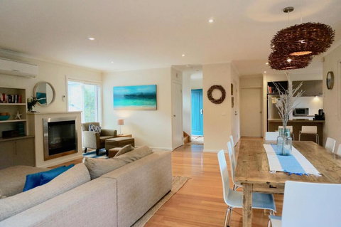 Beachcomber - VIC Tourism 1