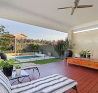 Sapphire Blue - VIC Tourism