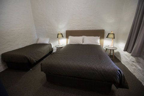 Paxton Square Cottages - VIC Tourism 4