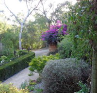 Eltham South Lodge - VIC Tourism