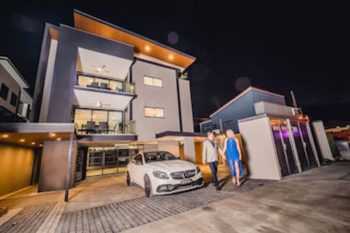 Mount Gravatt East QLD VIC Tourism