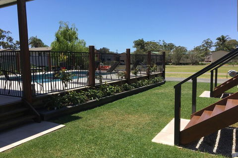 Laguna Lodge Holiday Units - VIC Tourism 5