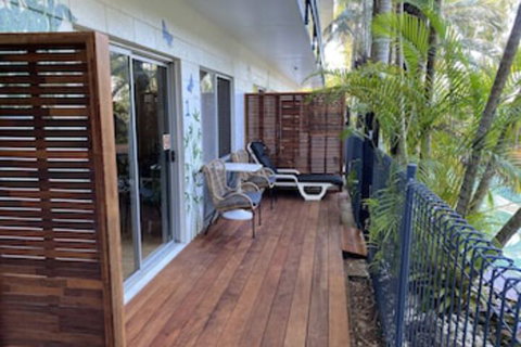 The Palms At Palm Cove - VIC Tourism 0