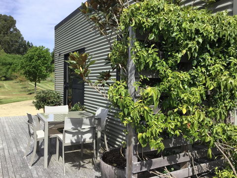 Nextdooratportarthur - VIC Tourism 2