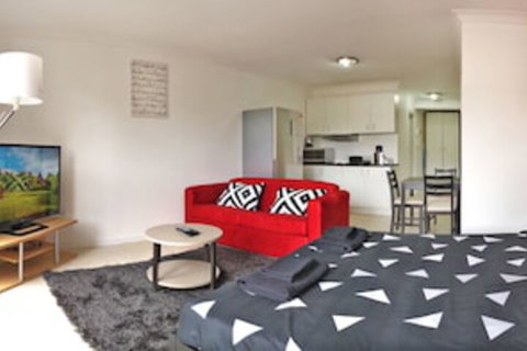 MyHoYoHo Design Studio Apartment - VIC Tourism 0