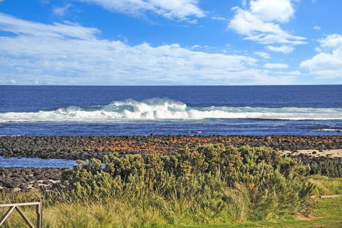 ESCAPE 2 BROPHY - VIC Tourism 1