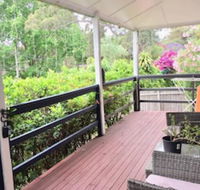 Comfy  Big Blue Cottage - VIC Tourism