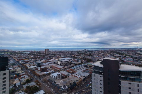 LENA, 2BDR Southbank Apartment - VIC Tourism 0