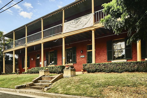 The Old Victoria - VIC Tourism 1