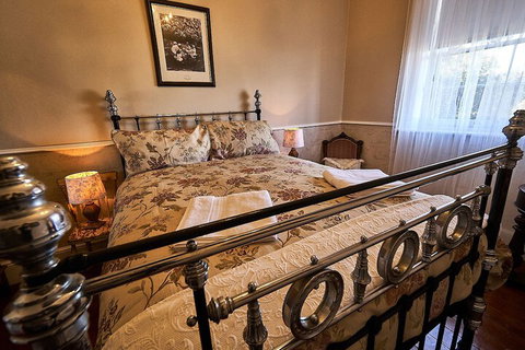 The Old Victoria - VIC Tourism 7