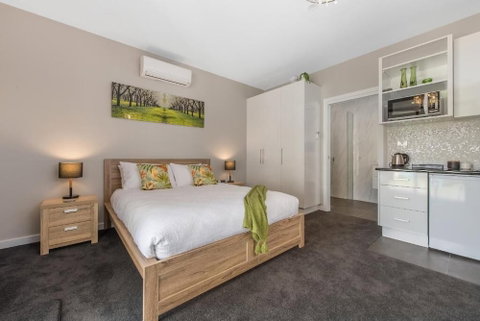 The Wellington Bed & Breakfast - VIC Tourism 5