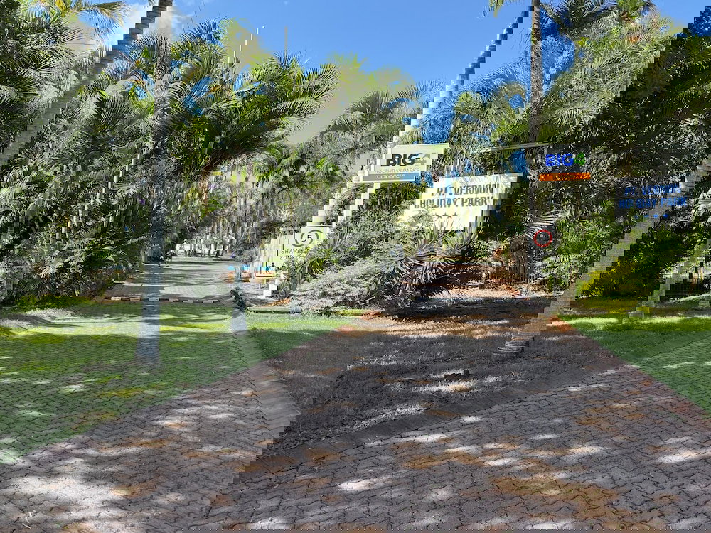 Sunshine Acres QLD VIC Tourism