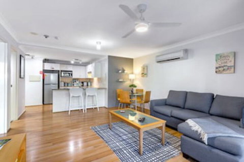 Shoal Bay Beach Apartments, 6/2 Shoal Bay Road - VIC Tourism 0