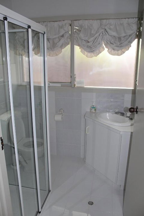 Relax At The Marina - VIC Tourism 1