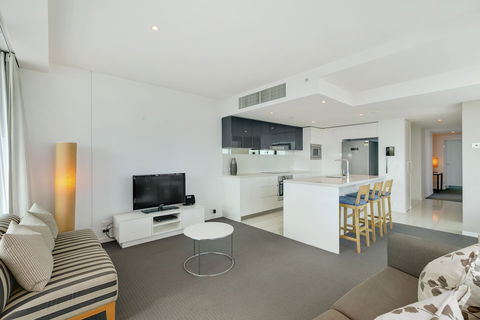 H'Residences - Q Stay - VIC Tourism 6