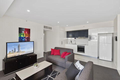 H'Residences - Q Stay - VIC Tourism 4