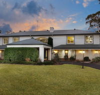 Luxury Bungalow - VIC Tourism