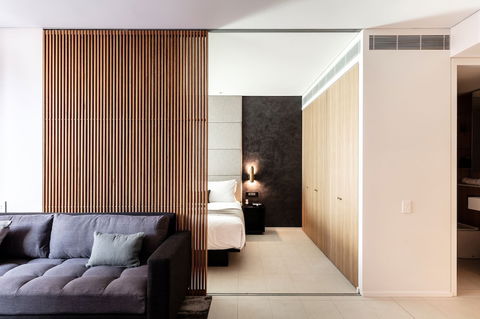 SKYE Suites Sydney - VIC Tourism 5