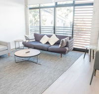 Super Cool Newtown Pad H393 - VIC Tourism