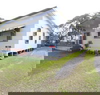 Muller's Cottage at Hat Head - VIC Tourism