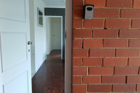 Clayton Apartment - VIC Tourism 1