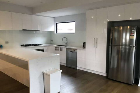 Glen Manor 2 - VIC Tourism 0