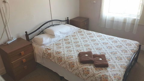 Orbost Club Hotel - VIC Tourism 3
