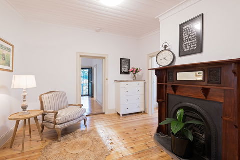 The Other House - VIC Tourism 4