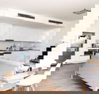 Spacious Apartment Close to Chatswood - VIC Tourism