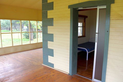 Gundabooka Cottages - Campsite - VIC Tourism 2