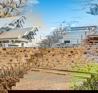 Grandview Accommodation - The Elm Tree Apartments - VIC Tourism