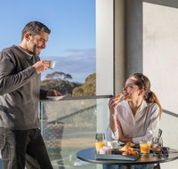 Deco Hotel - VIC Tourism