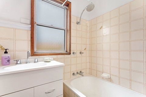 Cromarty Crescent 12 - VIC Tourism 5