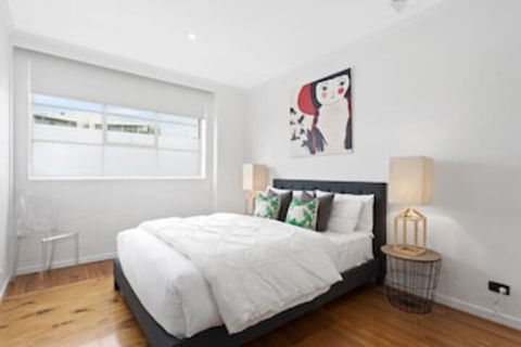 A PERFECT STAY - Manallack Apartments - VIC Tourism 0