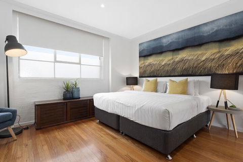 A PERFECT STAY - Manallack Apartments - VIC Tourism 4