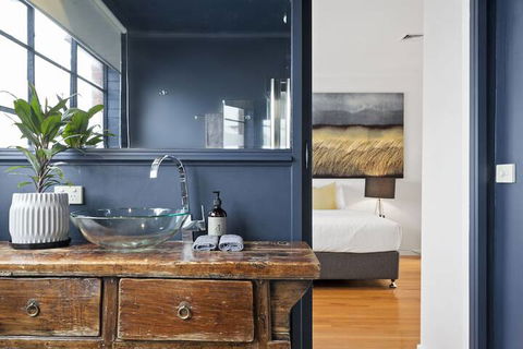 A PERFECT STAY - Manallack Apartments - VIC Tourism 1