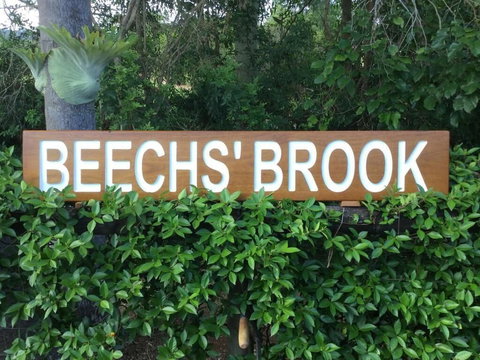Beechs' Brook Rainforest Retreat - VIC Tourism 1