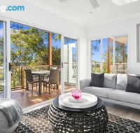 Avalon Tree House - VIC Tourism