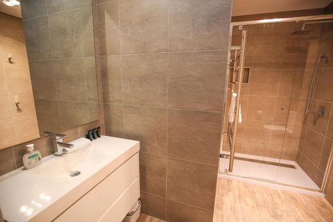 Aberdeen - VIC Tourism 6