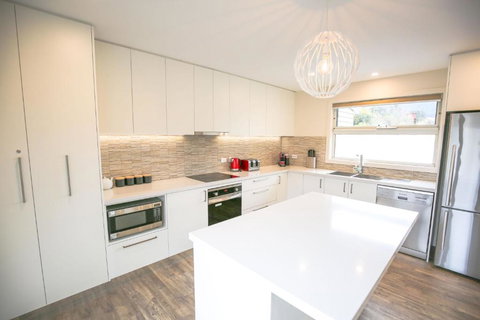 Aberdeen - VIC Tourism 2